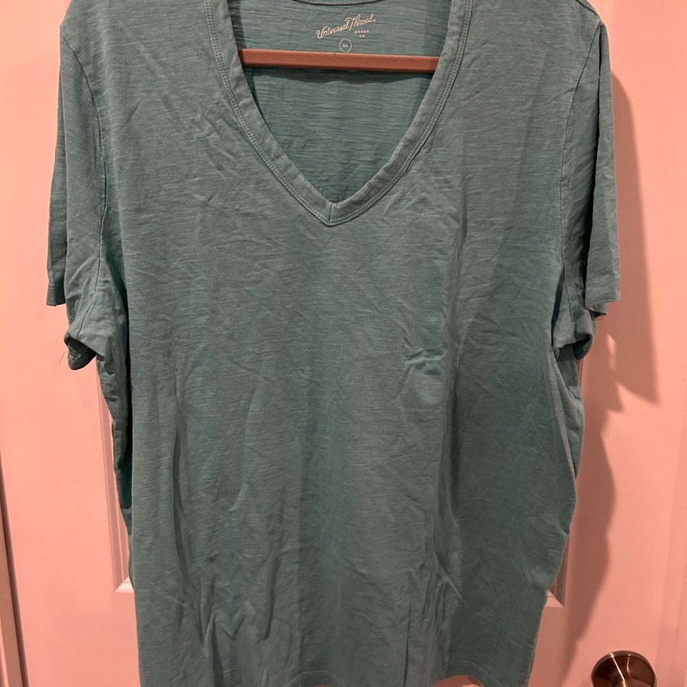 Universal Thread Teal V-Neck Tee